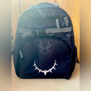 ⭐️2/$20⭐️EUC Simple Modern Black Panther Back Pack - Medium Kids size (Ages 4-6)